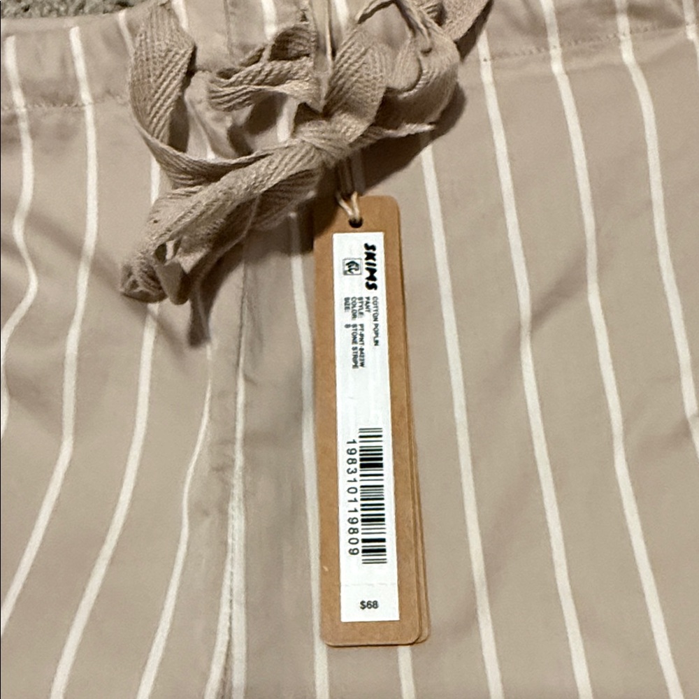 SKIMS COTTON POPLIN SLEEP PANTS IN STONE STRIPE - Picture 3 of 4